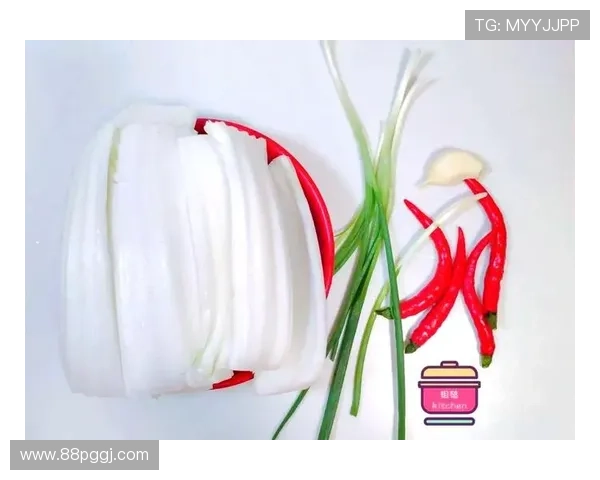 教你制作美味白菜老帮的详细视频教程